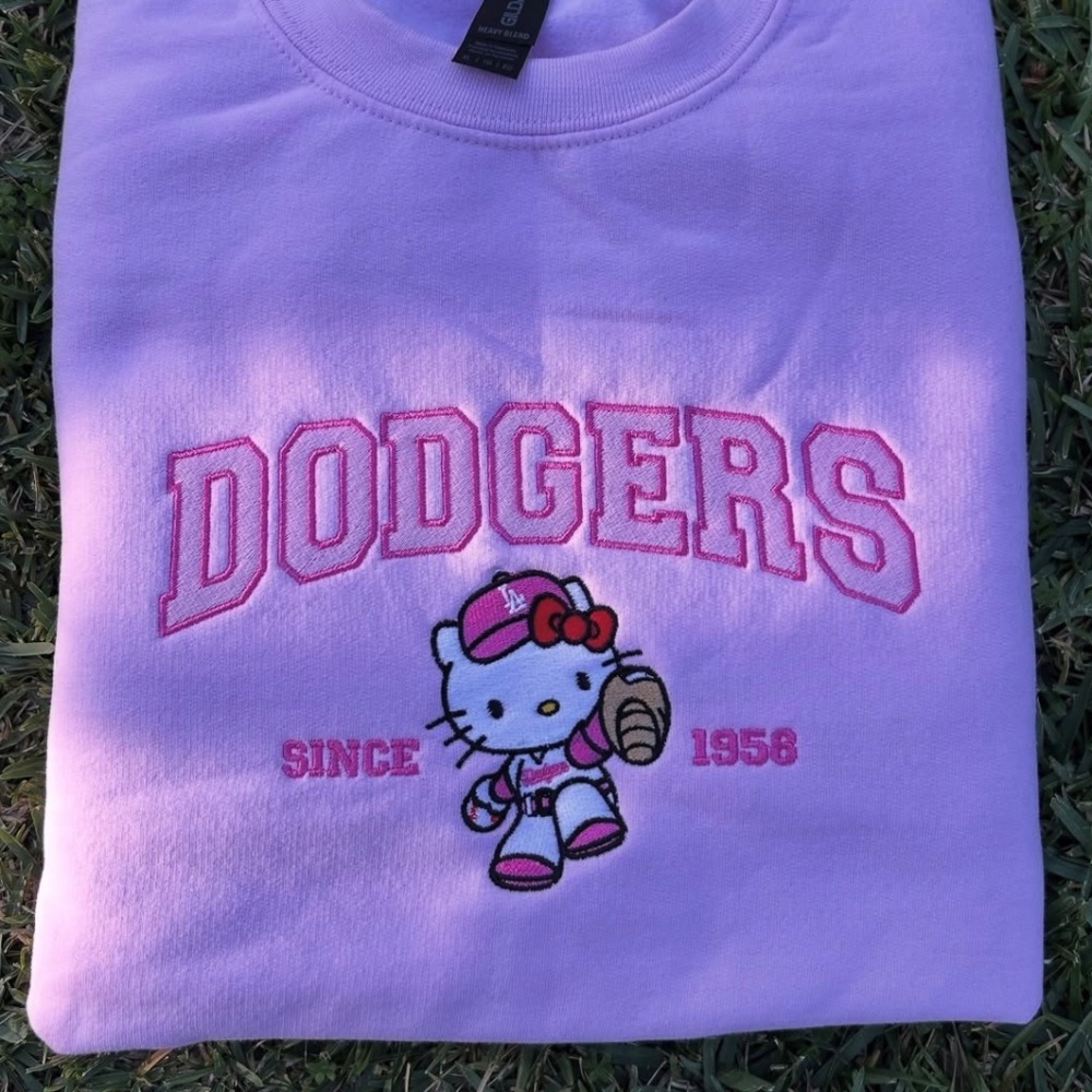 Hello kitty dodger embroidered sweater